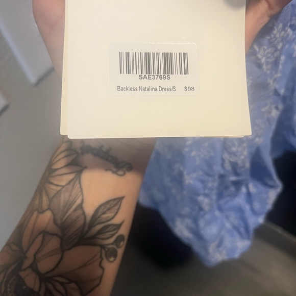 blue cut out side dress - Picture 3 of 4